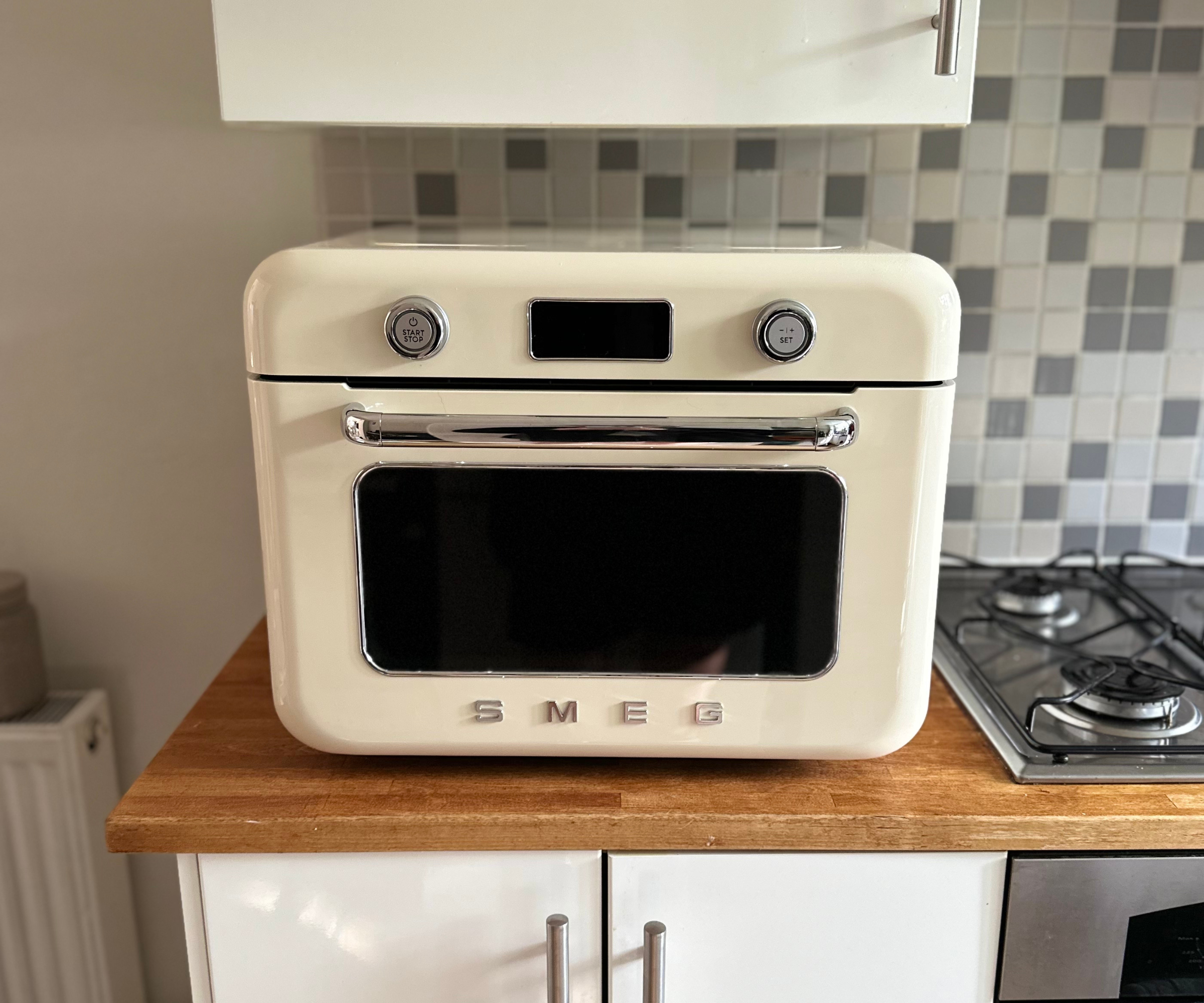 SMEG Combi Steam med Air Fry