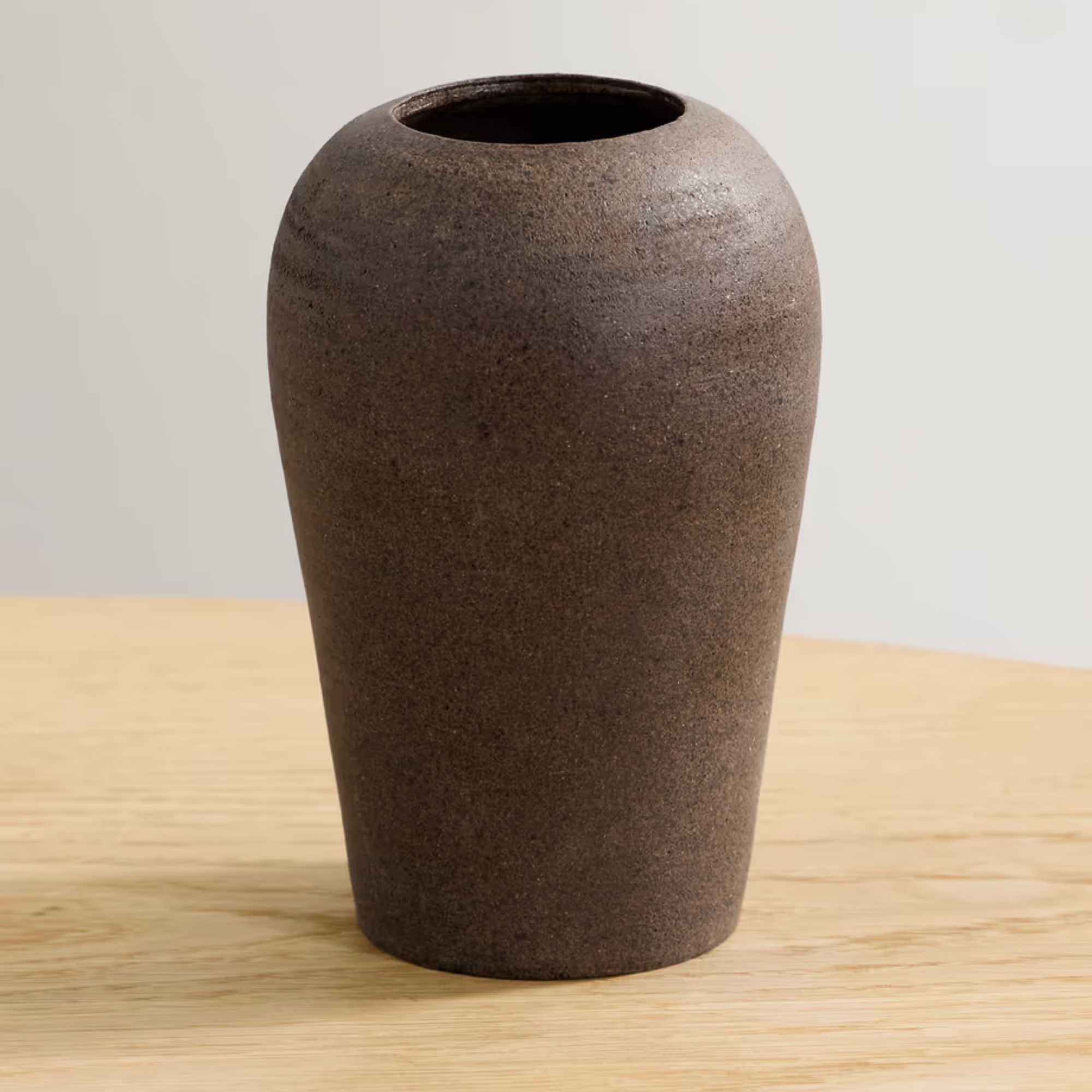 Jaktsesong keramisk vase