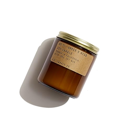 PF Candle Co. Amber & Moss Classic Standard duftende soyamokselys (7,2 oz) 40-50 timers forbrenningstid, bomullsvek, rav glasskrukke