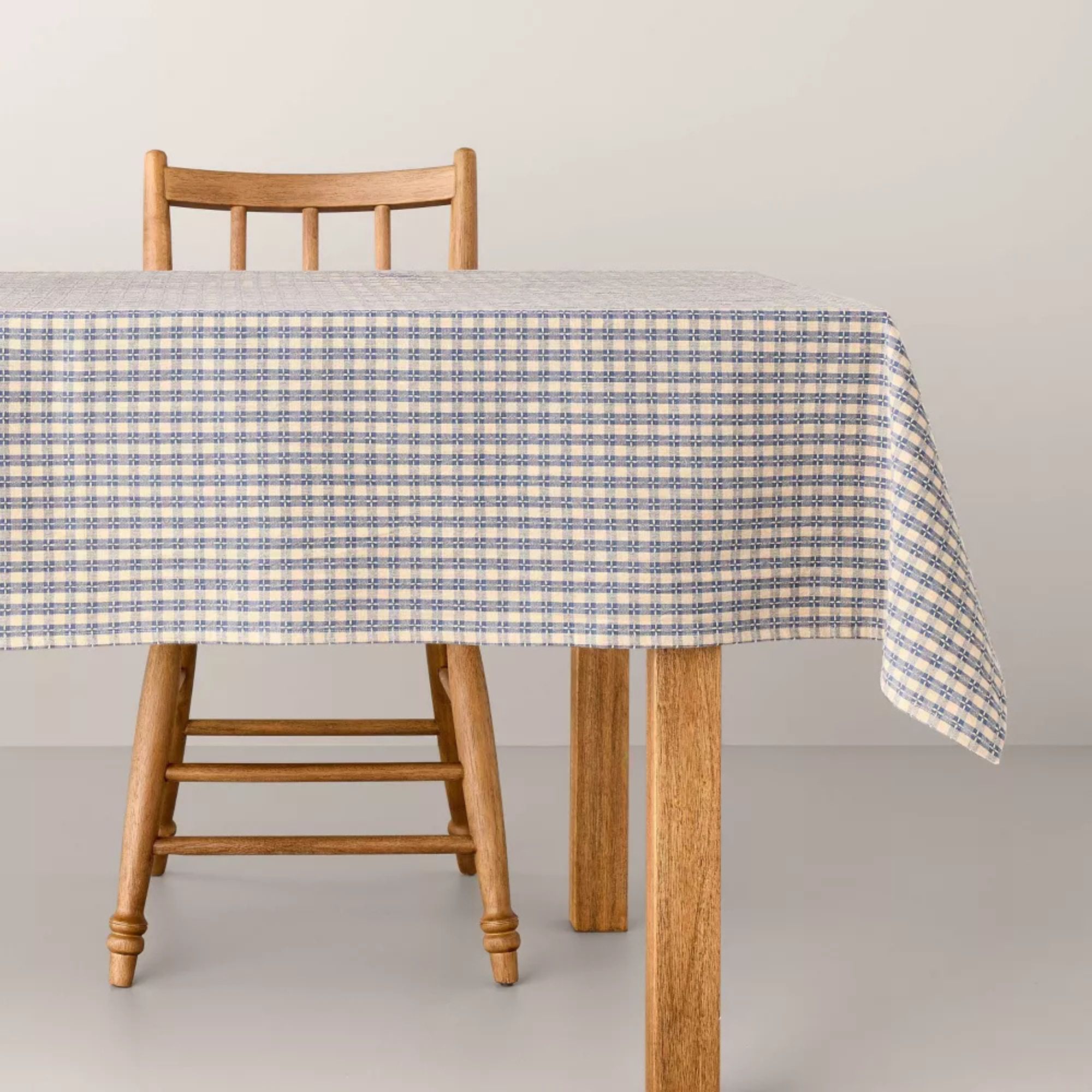Teksturert Gingham duker Blue/Natural- Hearth & Hand ™ med Magnolia
