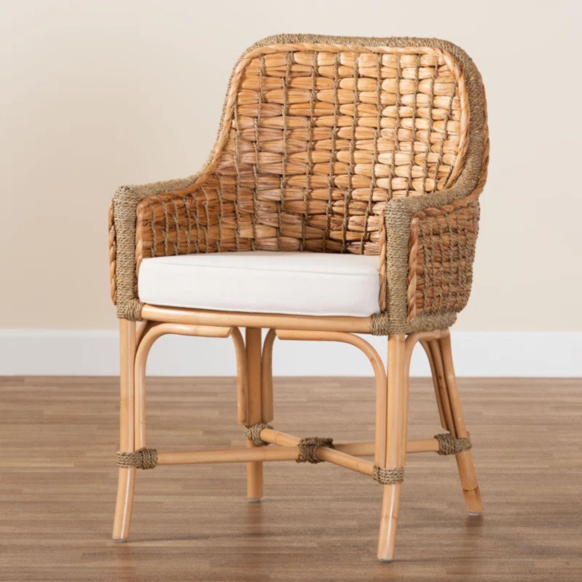 Kyle Modern Bohemian Woven Rattan Dining Armestol