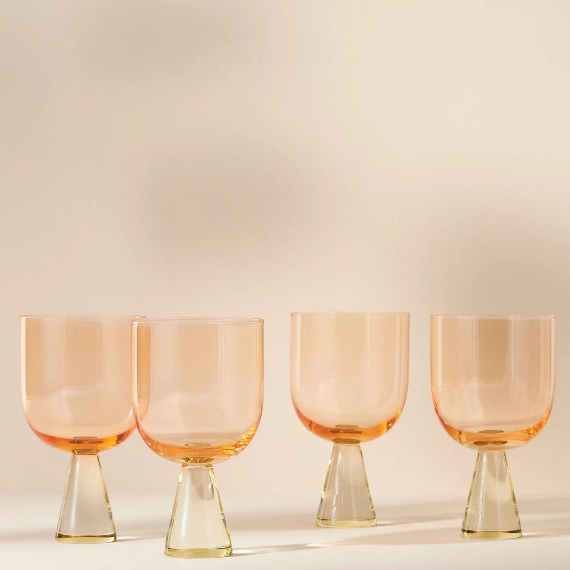 Ramona vinglass, sett med 4 (fersken)