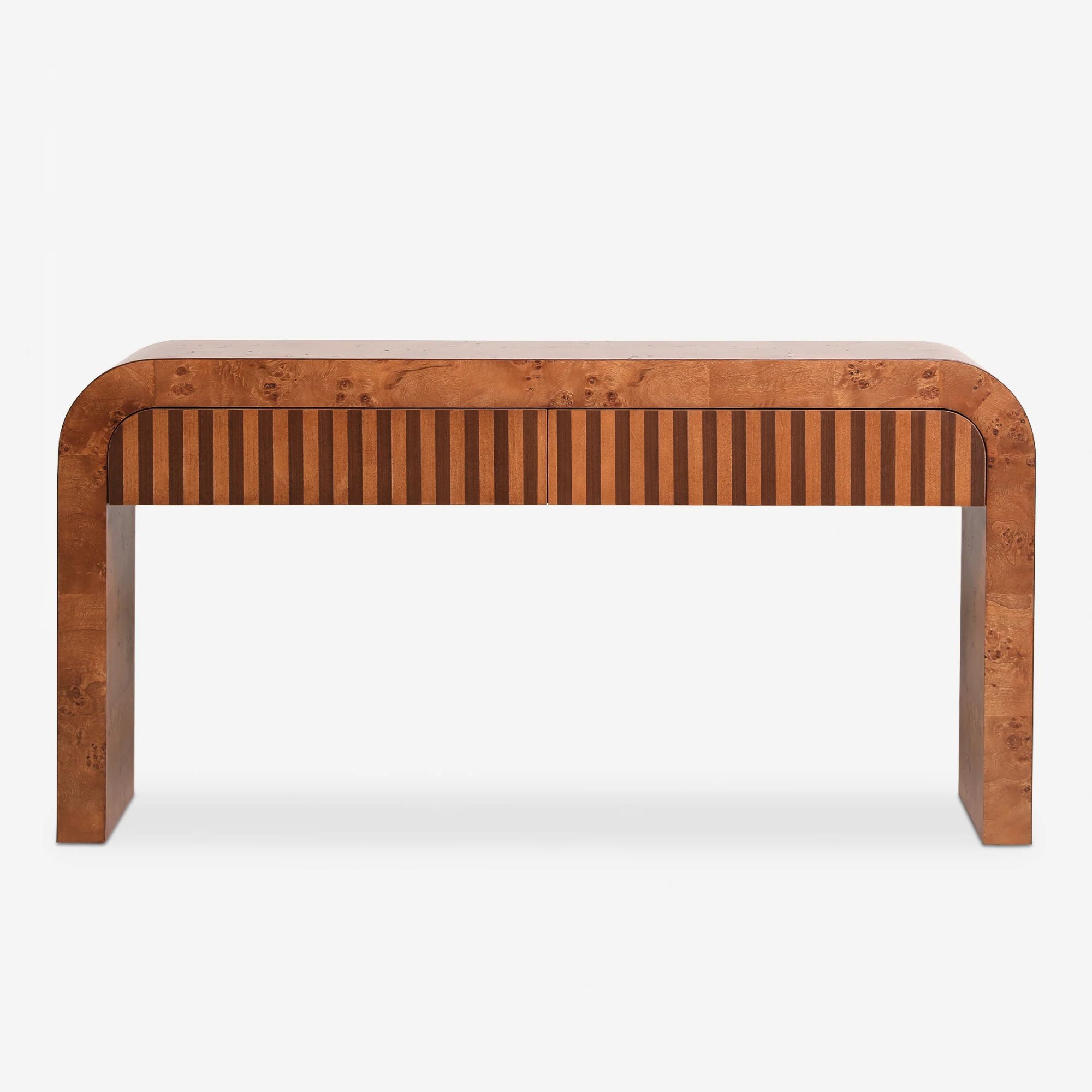 Sabal konsollbord av Carly Cushnie
