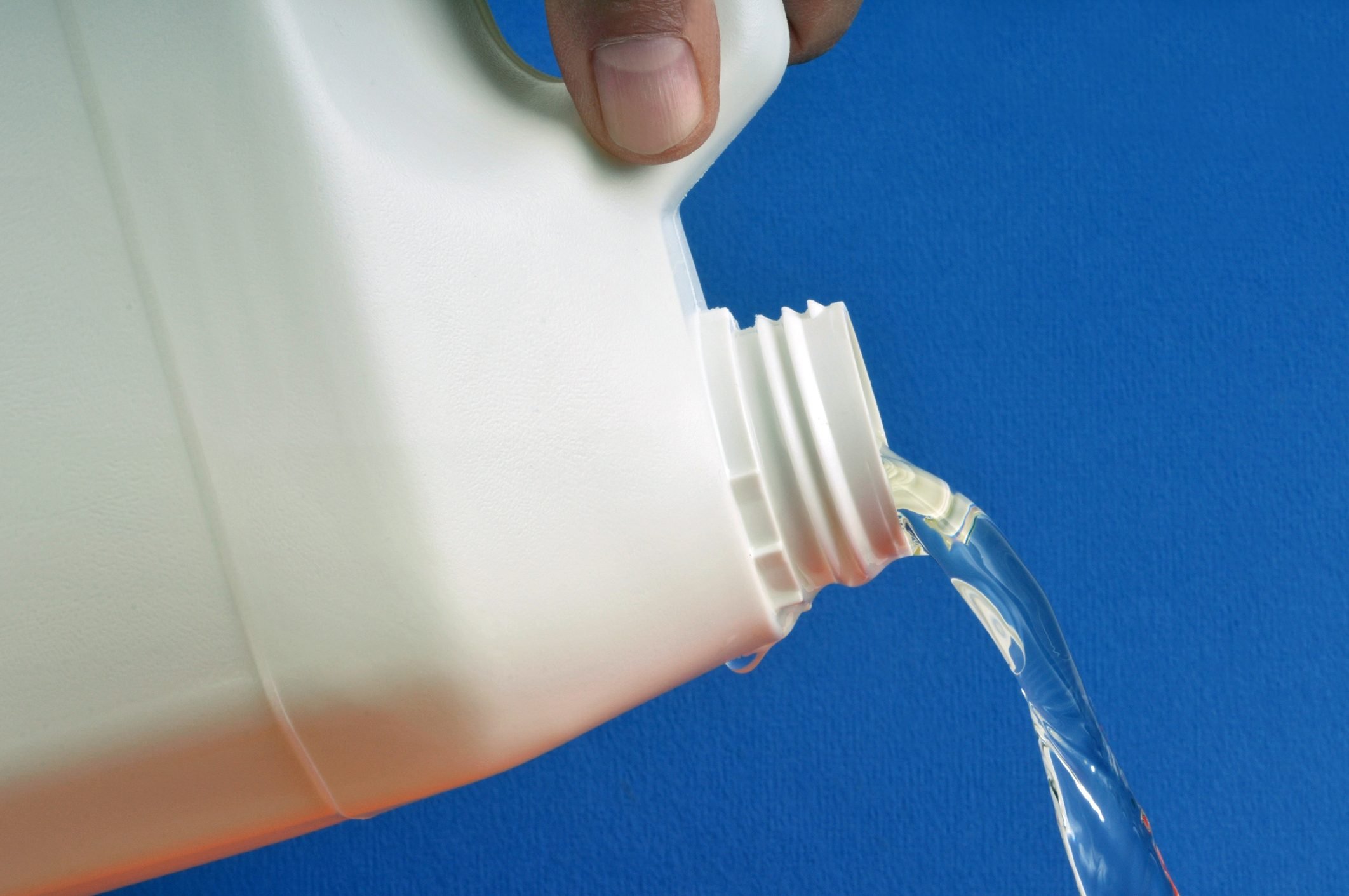 Boil Water Advisory Says Add Bleach — Is It Really Safe? Experts Weigh In